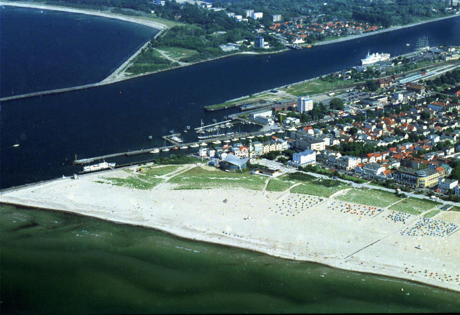 Hotel Bellevue Warnemuende รอสต็อค ภายนอก รูปภาพ
